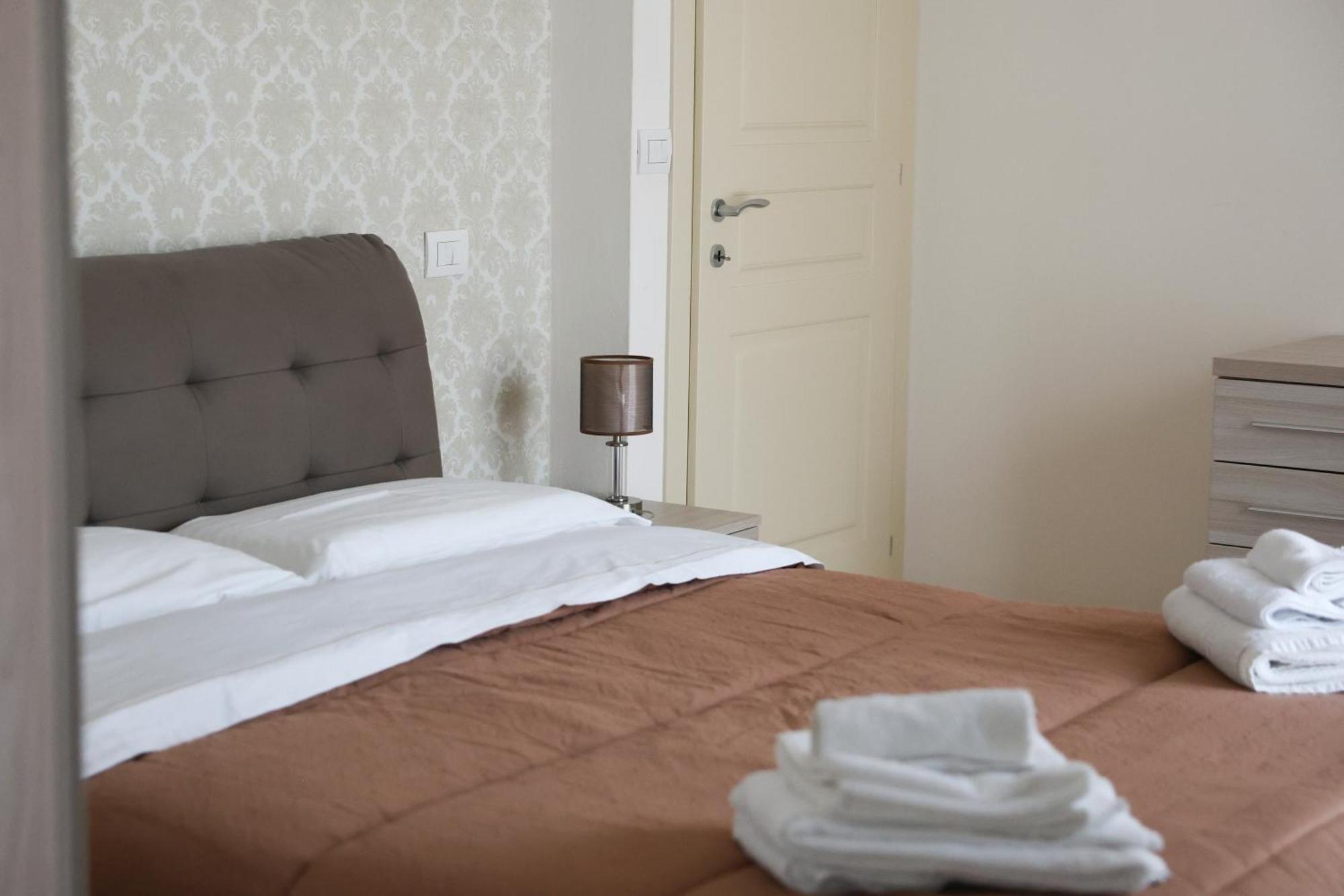 Blancohouse - Berto Luxury Rimini Centro Storico Apartment Ngoại thất bức ảnh