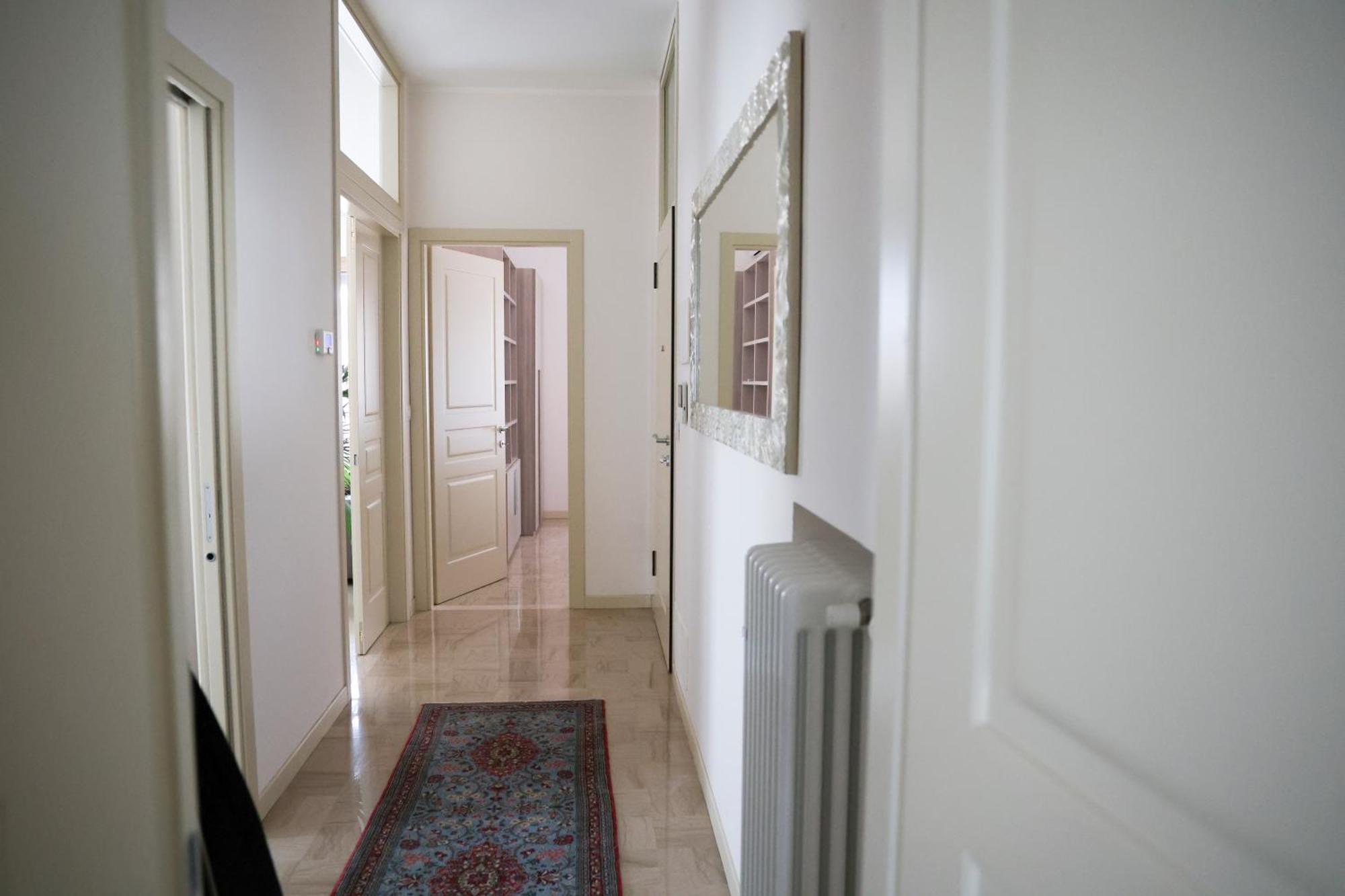 Blancohouse - Berto Luxury Rimini Centro Storico Apartment Ngoại thất bức ảnh