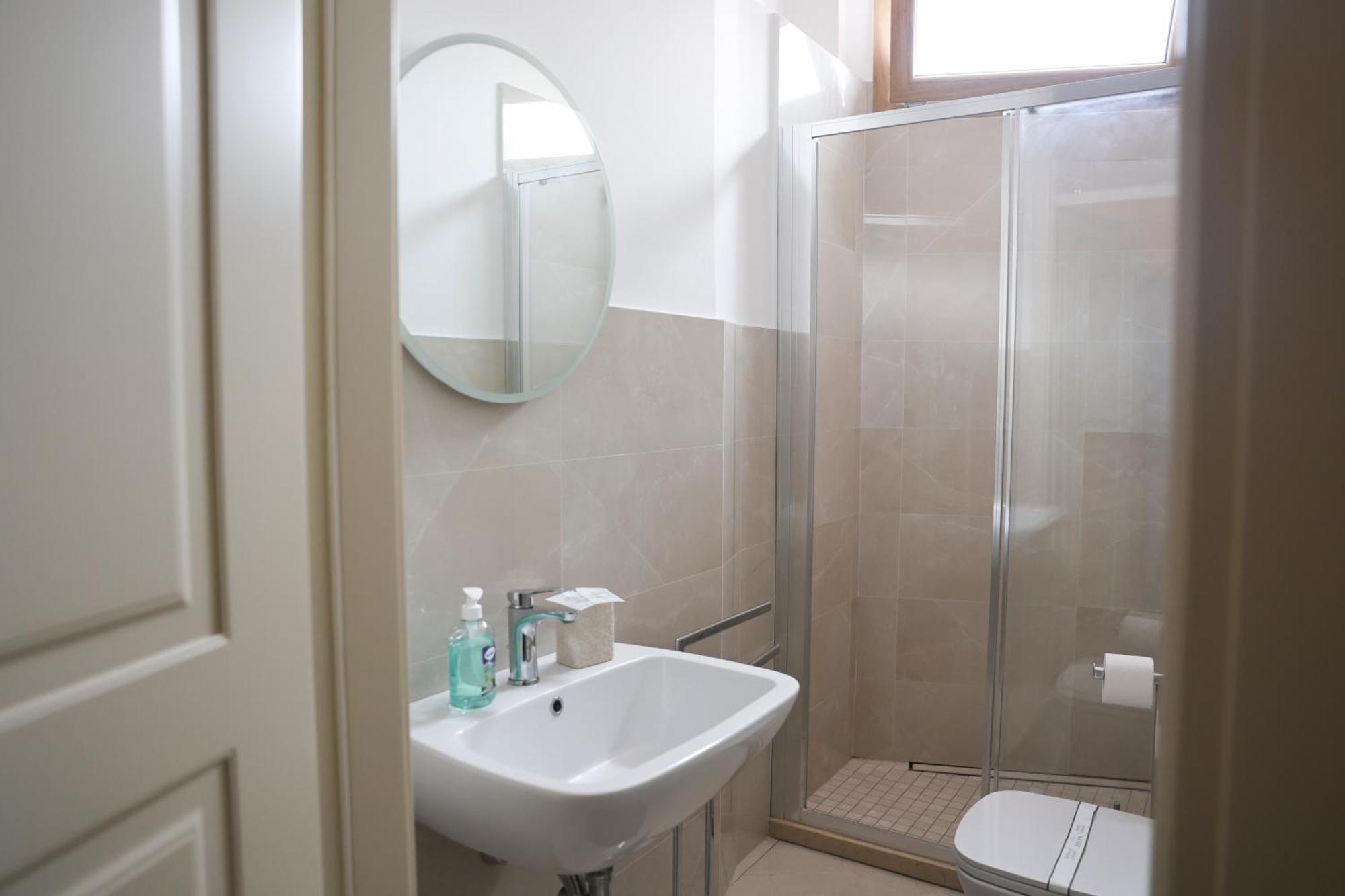 Blancohouse - Berto Luxury Rimini Centro Storico Apartment Ngoại thất bức ảnh
