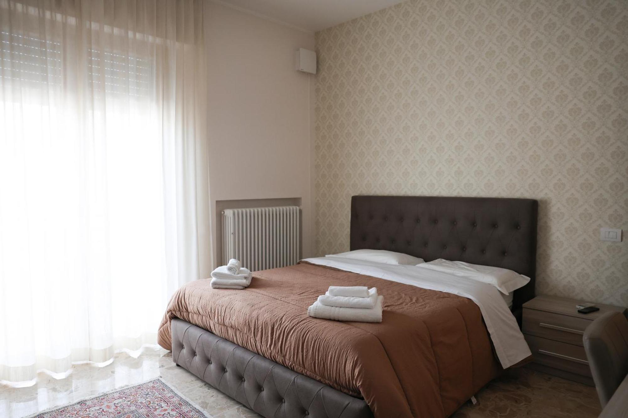 Blancohouse - Berto Luxury Rimini Centro Storico Apartment Ngoại thất bức ảnh